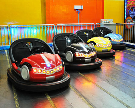 Bumper cars rides